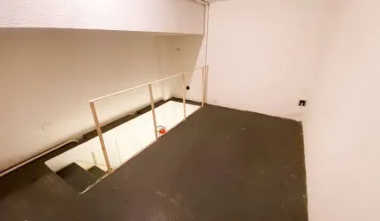Ponto comercial para alugar na Rua Vinte e Quatro de Maio, 77, República, São Paulo, 29 m2 por R$ 3.200