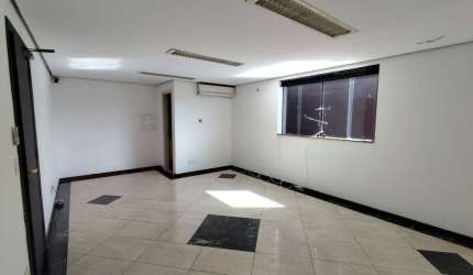 Sala comercial para alugar na Rua Joaquim Antunes, 246, Pinheiros, São Paulo, 28 m2 por R$ 4.000