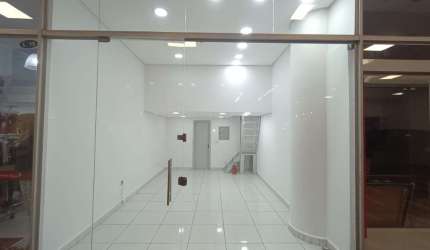Ponto comercial para alugar na Rua Vinte e Quatro de Maio, 77, República, São Paulo, 26 m2 por R$ 3.600