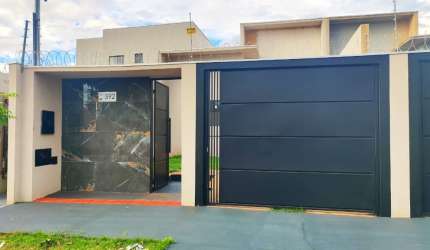 Casa Nova com  1 suíte mais1 quarto- Impecável