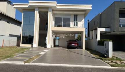 Casa com 3 quartos à venda na Avenida Red Park, 230, São João do Rio Vermelho, Florianópolis, 200 m2 por R$ 1.550.000
