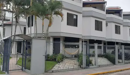 Casa com 3 quartos à venda na Rua Ranulpho José de Souza Sobrinho, 256, Canasvieiras, Florianópolis, 112 m2 por R$ 720.000