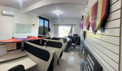 Sala comercial à venda na Rua Candido Pereira dos Anjos, 2850, São João do Rio Vermelho, Florianópolis, 45 m2 por R$ 202.000