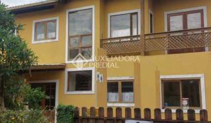 Casa com 4 quartos à venda na Servidão Papaterra, 84, São João do Rio Vermelho, Florianópolis, 200 m2 por R$ 820.000