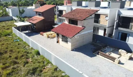 Casa com 2 quartos à venda na Jaime Menezes, 520, Campo Duna, Garopaba, 84 m2 por R$ 720.000