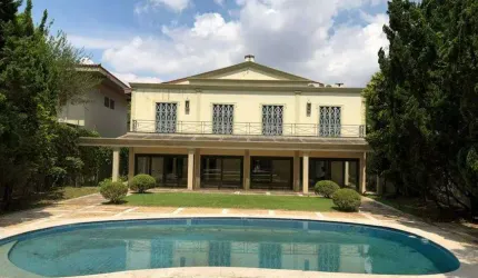 Casa tipo para venda, 960m²