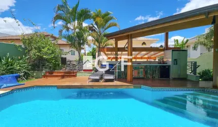 Casa em condomínio fechado com 4 quartos à venda na Rodovia Governador Doutor Adhemar Pereira de Barros, 140, Alphaville, Campinas, 400 m2 por R$ 3.500.000