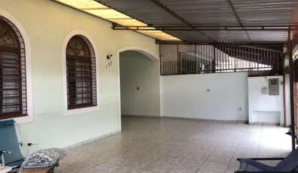 Casa com 3 quartos à venda na Rua João Ribas D'Avila, 157, Jardim Bela Vista, Campinas, 244 m2 por R$ 690.000