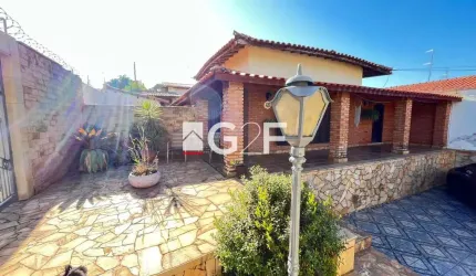 Casa com 3 quartos à venda na Rua Doutor Manoel Alexandre Marcondes Machado, 415, Jardim do Lago, Campinas, 206 m2 por R$ 780.000