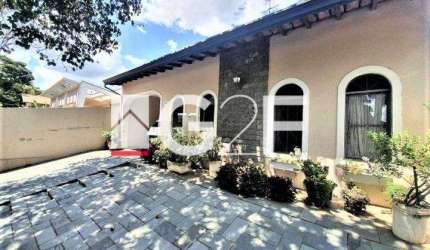 Casa com 3 quartos à venda na Rua Casimiro de Abreu, 154, Vila Coqueiro, Valinhos, 200 m2 por R$ 700.000