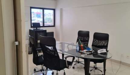 Sala comercial à venda na Rua Treze de Maio, 133, Centro, Valinhos, 100 m2 por R$ 320.000