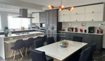 Casa com 3 quartos à venda no Osvaldo Cruz, São Caetano do Sul  por R$ 2.690.000