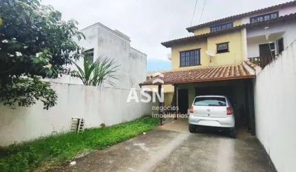 Casa Triplex com 3 dormitórios à venda, 142 m² por R$ 397.000 - Terra Firme - Rio das Ostras/RJ