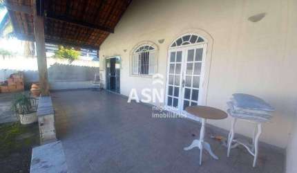 Casa com 3 dormitórios para alugar, 180 m² por R$ 3.957,59/mês - Jardim Mariléa - Rio das Ostras/RJ