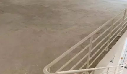 Loja com renda à venda, com 281,32 m² ao lado do metrô Vila Prudente!