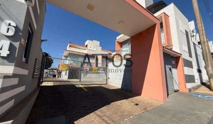 Casa com 3 quartos para alugar na Rua Delfino Martins Camargo Penteado, 64, Jardim São Carlos, São Carlos, 197 m2 por R$ 2.400