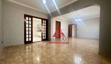 Casa com 3 dormitórios, 213 m² por R$ 600.000 - Jardim Saira