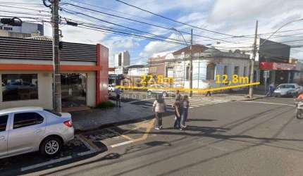 Ponto Comercial à venda no bairro Centro - Araguari/MG