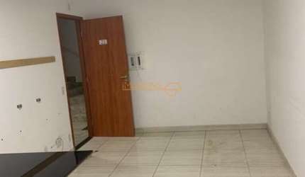 Apartamento para Aluguel, Araguari / MG, bairro Goiás, 2 dormitórios, 1 banheiro, 1 vaga de garagem
