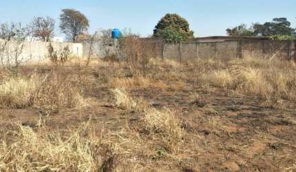 Terreno à venda no bairro Bosque - Araguari/MG