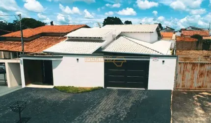 Casa à venda no bairro Sibipiruna - Araguari/MG