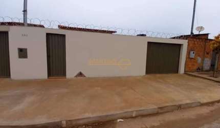 Casa à venda no bairro São Sebastião - Araguari/MG