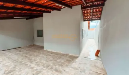 Casa à venda no bairro Santiago - Araguari/MG