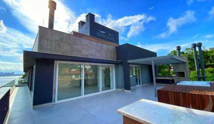 Apartamento à venda no bairro João Paulo - Florianópolis/SC