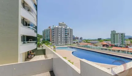 Apartamento à venda no bairro Trindade - Florianópolis/SC