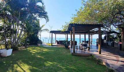 Apartamento à venda no bairro Jurerê - Florianópolis/SC