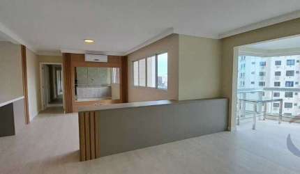 Apartamento à venda no bairro Centro - Florianópolis/SC
