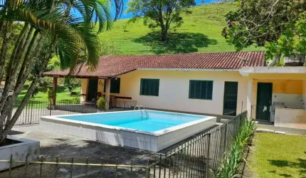 Fazenda para Venda em Silva Jardim, Imbaú, 3 dormitórios, 1 suíte, 2 banheiros, 2 vagas