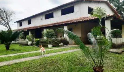 Sítio para Venda em Cachoeiras de Macacu, Centro, 5 dormitórios, 2 suítes, 2 banheiros, 2 vagas