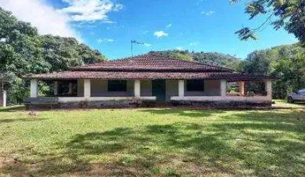 Sítio para Venda em Rio Bonito, Basílio, 3 dormitórios, 2 banheiros, 1 vaga