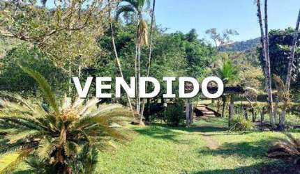 Sítio para Venda em Silva Jardim, Caxito, 2 dormitórios, 1 banheiro, 1 vaga