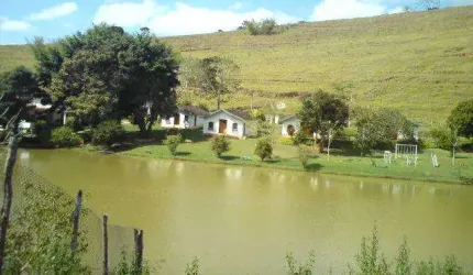 Fazenda para Venda em Cantagalo, Cantagalo, 6 dormitórios, 4 suítes, 2 banheiros, 1 vaga