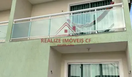 Casa duplex mobiliada, e com 3 quartos na Vila do Peró em Cabo Frio!