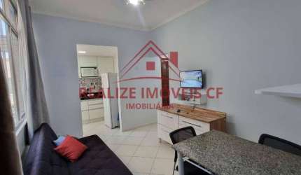 Apartamento no Centro de Cabo Frio à 200 metros da Praia do Forte