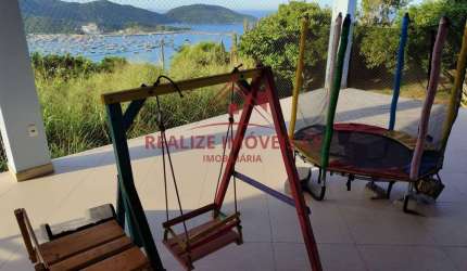 Casa com vista pro mar em Arraial do Cabo