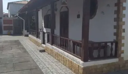 CASA LINEAR EM CONDOMÍNIO NO JARDIM EXCELSIOR EM CABO FRIO!!!