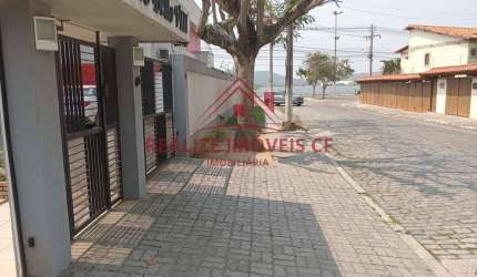 Apartamento térreo à venda nas Palmeiras em Cabo Frio!!!