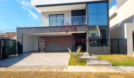 Casa 04 quartos alto padrão no condomínio Terras Alphaville em Cabo Frio