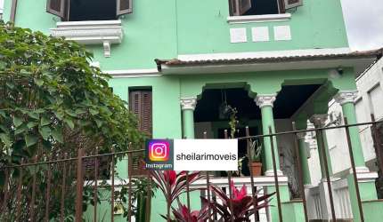 Excelente Oportunidade: Sobrado Comercial à Venda na Encruzilhada
