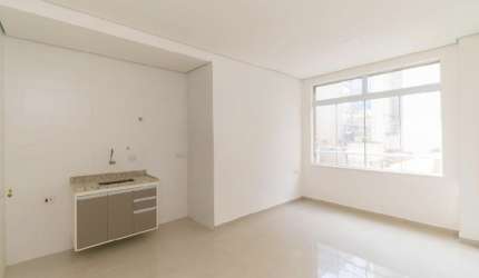 Kitnet maravilhosa para Alugar, 28 m² ao lado do metrô República