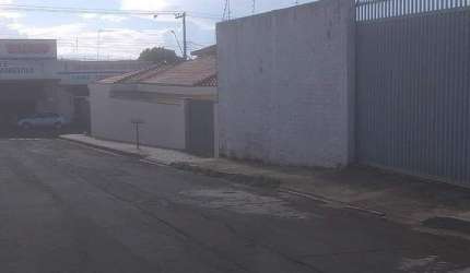TERRENÃO CENTRAL
