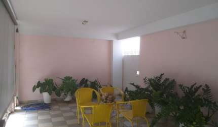 BELA RESIDÊNCIA À VENDA JD. BRASÍLIA