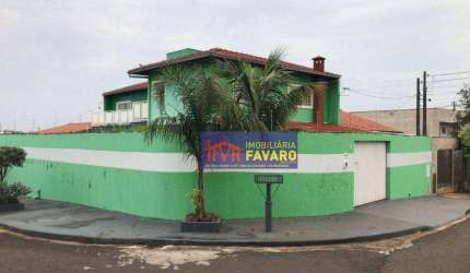 Casa com 4 dormitórios à venda, 330 m² por R$ 900.000,00 - Jardim das Palmeiras - Londrina/PR