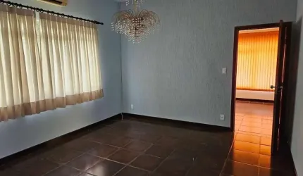 Casa para Venda em Caçapava, Vila Resende
