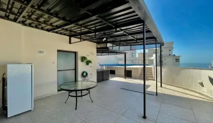 Cobertura com 3 dormitórios à venda, 186 m² - Pitangueiras - Guarujá/SP