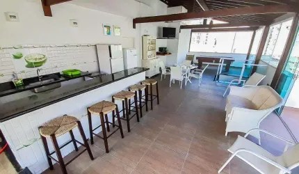 Praia das pitangueiras, maravilhosa cobertura duplex à venda, localização excelente, 2 vagas e lazer privativo.